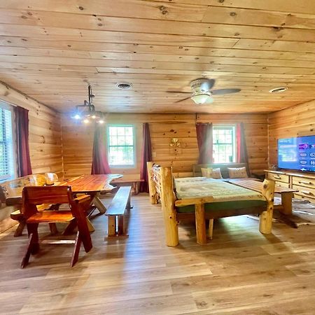 Wild Reindeer 5Min From Parkway Hottub Firepit Villa Сивиървил Екстериор снимка